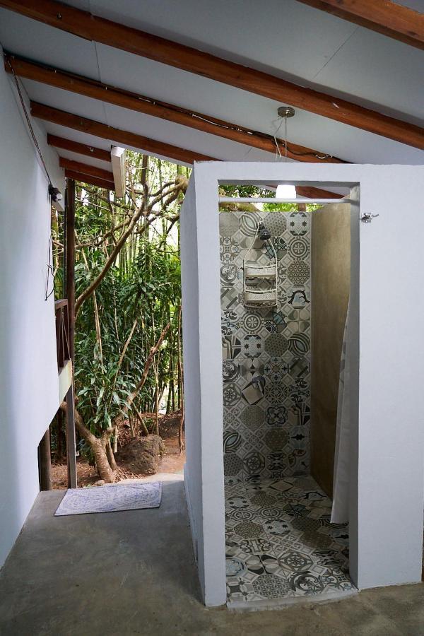 Luz En El Cielo Eco-B&B/Hostel Montezuma Exterior photo